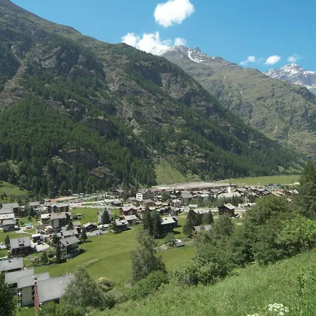 Haus Rollin By Interhome דירה צרמט