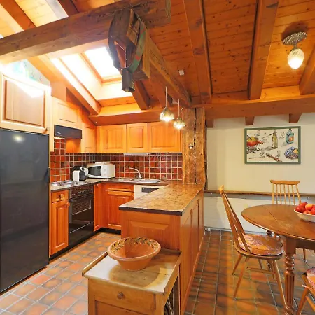 Haus Rollin By Interhome زيرمات